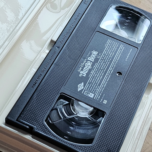 RARE/Mint+ Condition Walt Disney's "Black Diamond Classics" VHS Movies - Picture 4 of 9